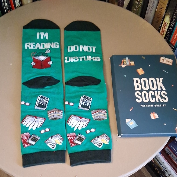 Book Socks - Picture 2 of 3